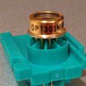 OPT301M  650nm Infrared Photodetector Amplifier TO-99